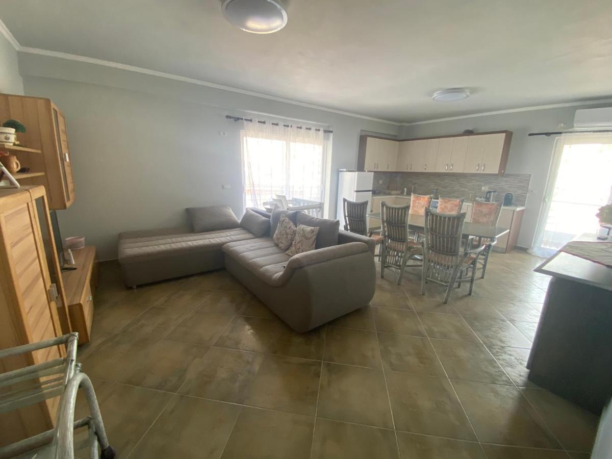 Saranda Relax Apartments מראה חיצוני תמונה